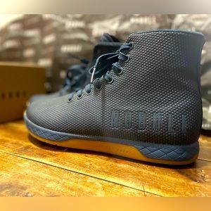 NoBull High top Trainers Women’s 8.5